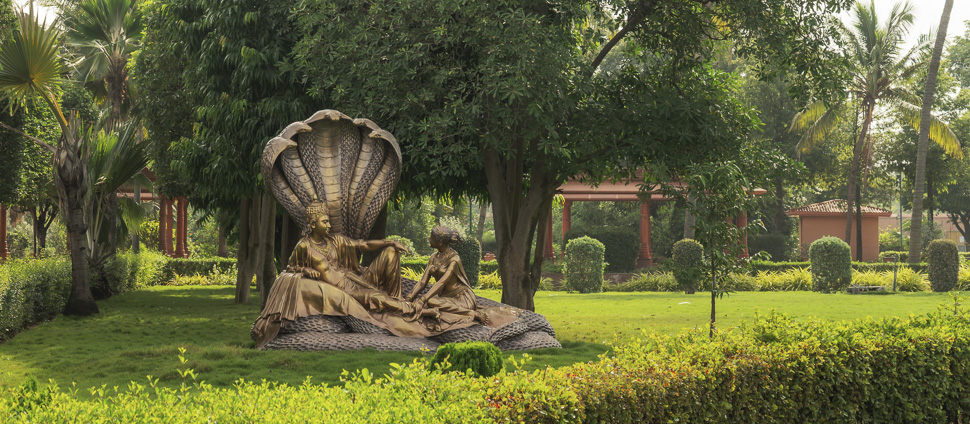 Swaminarayan Akshardham, Gujarat: Garden - Sheshshayi