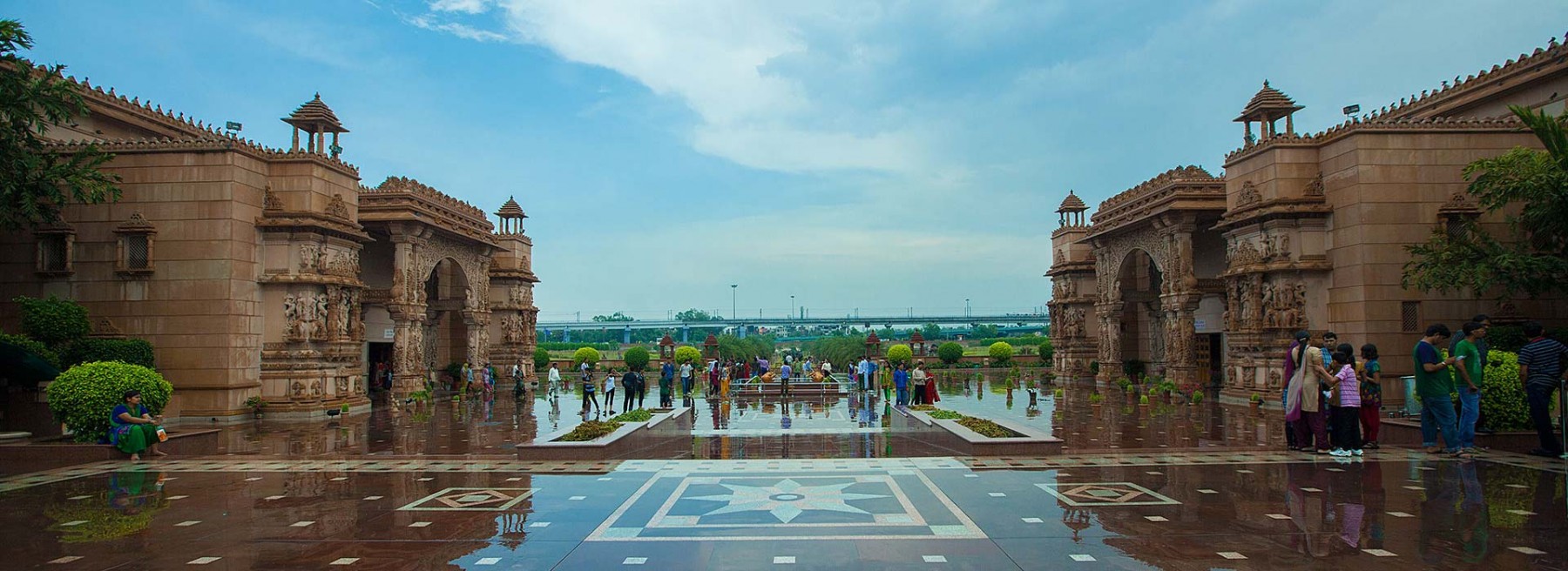 Akshardham Swagatam Banner