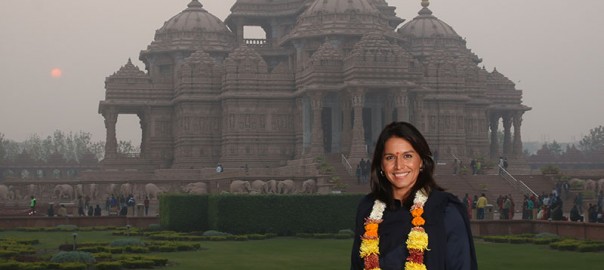 004_Tulsi_Gabbard_akshardham_Visit_04f