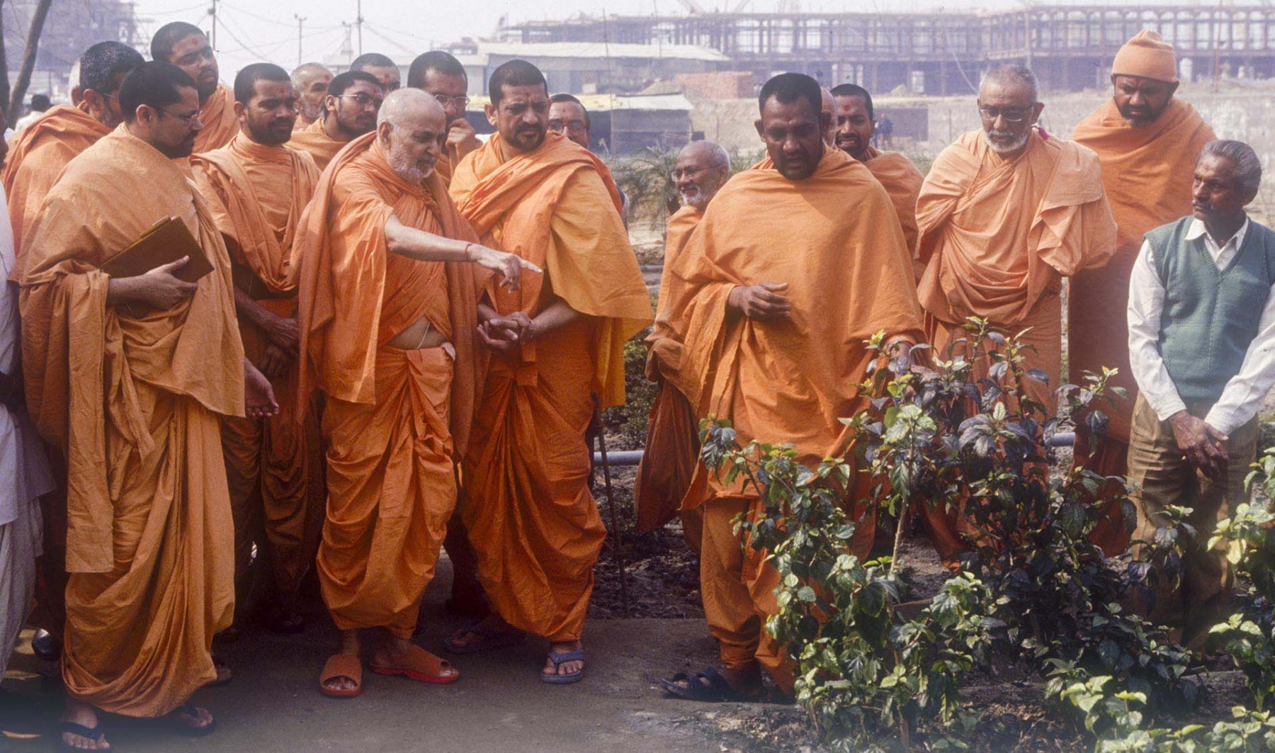Akshardham 2003 28 28