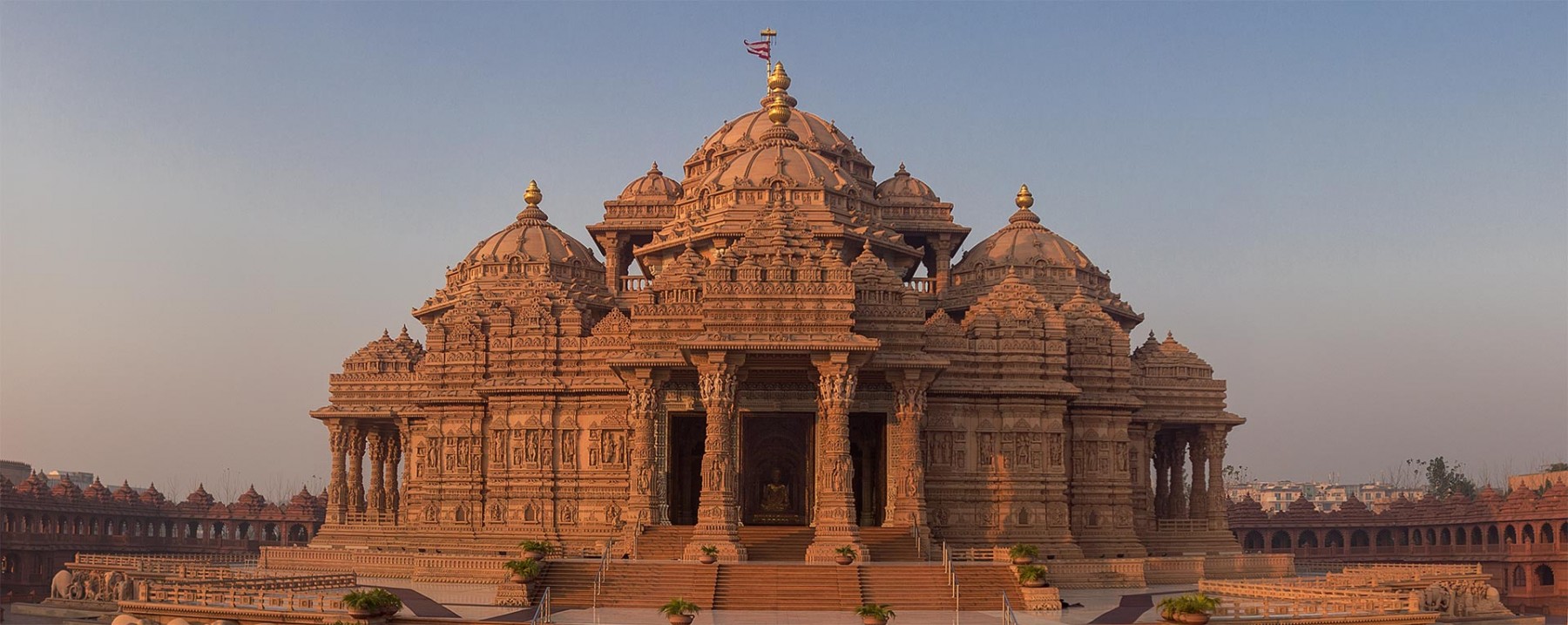 Akshardham Facts And Figure Banner