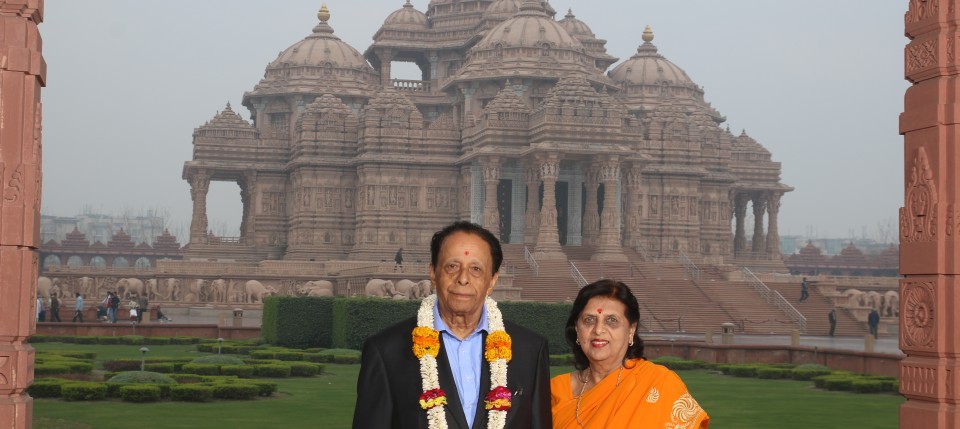 The Rt. Hon Sir Anerood Jaugnuth, Mauritius Prime Minister and The Rt. Hon. Lady Jugnauth, First Lady of Mauritius at Swaminarayan Akshardham in New Delhi