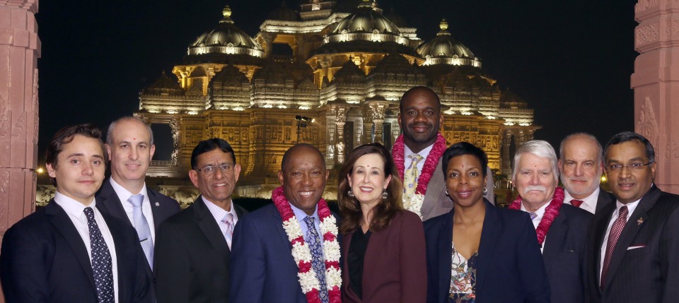 Houston Mayor Sylvester Turner and delegation visits Swaminarayan Akshardham, New Delhi