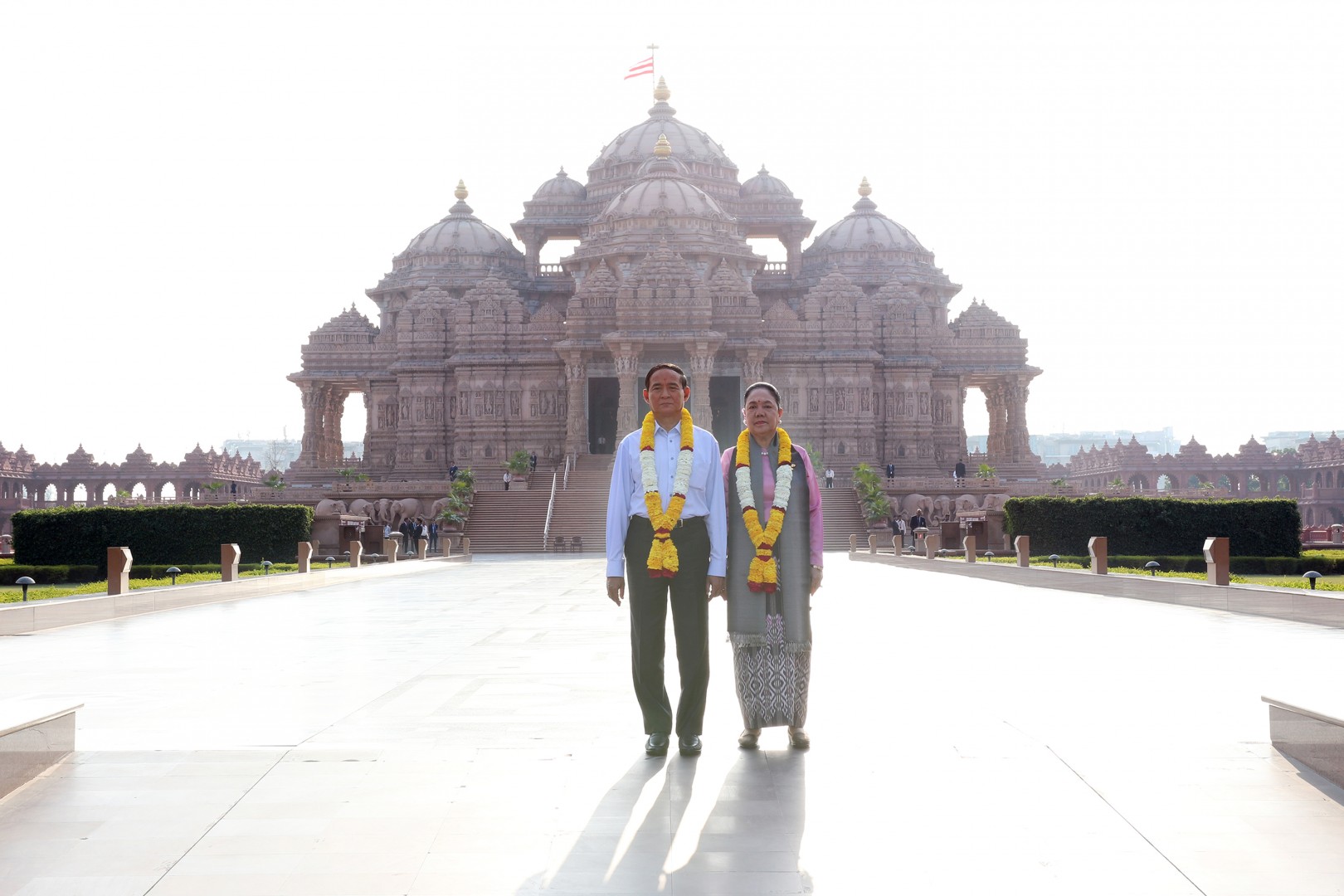Myanmar President Myint and First Lady Cho Cho at the Swaminarayan Akshardham in New Delhi as part of an official state visit to India
